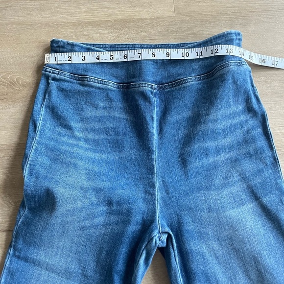 Johnny Was The Side Slit Pull On Kick Flare Jeans SZ L - Picture 8 of 11